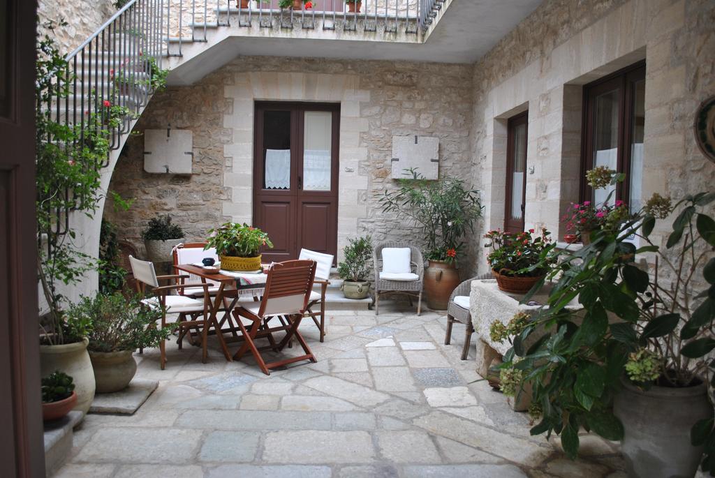 Residence Erice Pietre Antiche Exterior foto